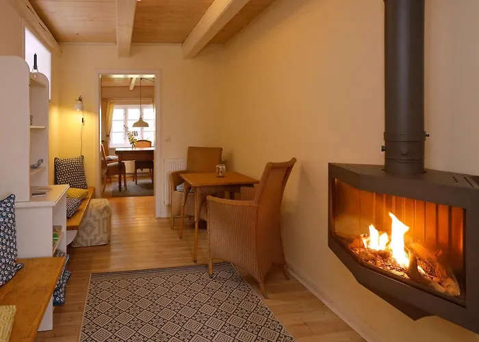 Alte Stellmacherei Historisches Reetdachhaus