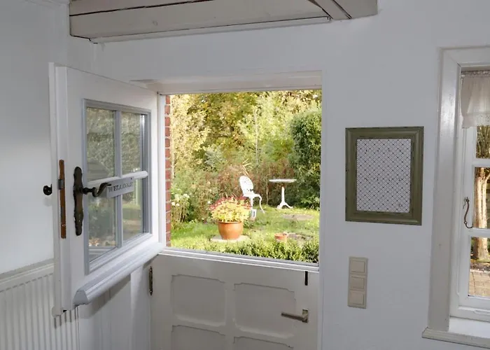 Alte Stellmacherei Historisches Reetdachhaus *