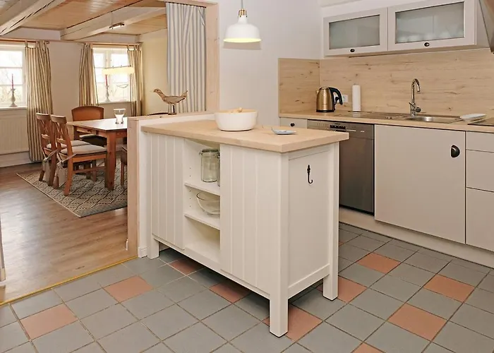 Alte Stellmacherei Historisches Reetdachhaus Lägenhet